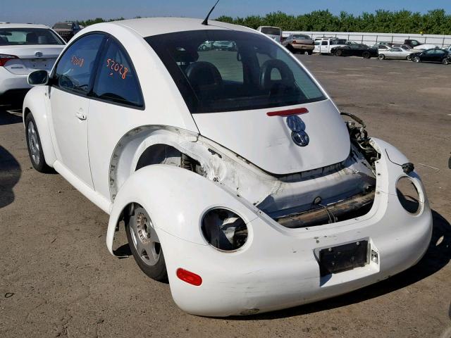 3VWCK21C61M464191 - 2001 VOLKSWAGEN NEW BEETLE WHITE photo 3