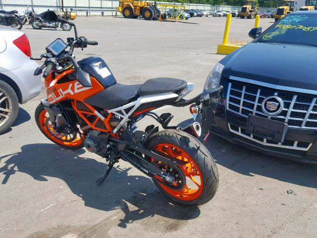 MD2JPJ402JC281566 - 2018 OTHER MOTORCYCLE ORANGE photo 3