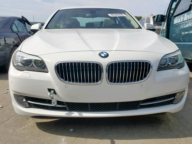 WBAFR7C53DC826746 - 2013 BMW 535 I WHITE photo 9