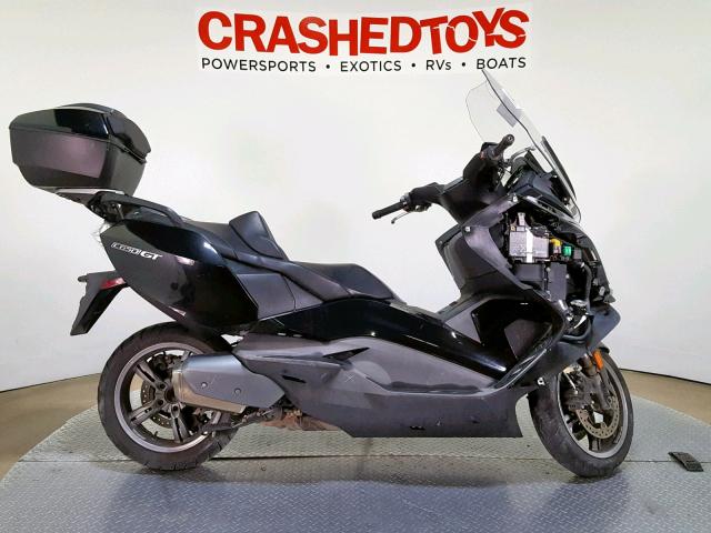 WB1013409EZT97023 - 2014 BMW C650 GT BLACK photo 1