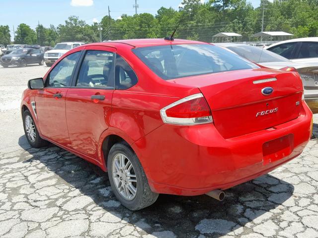 1FAHP35N38W254451 - 2008 FORD FOCUS SE RED photo 3