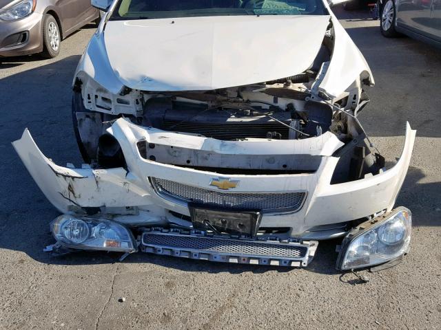 1G1ZE5E74BF343947 - 2011 CHEVROLET MALIBU LTZ 白色 照片 9
