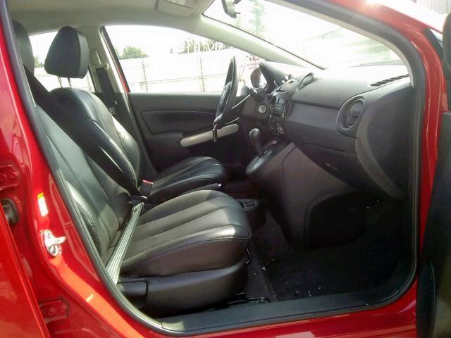 JM1DE1HY4B0104982 - 2011 MAZDA MAZDA2 RED photo 5