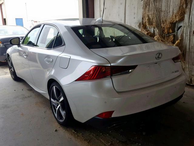 JTHBA1D29J5073880 - 2018 LEXUS IS 300 WHITE photo 3