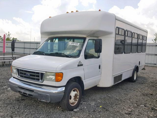 1FDXE45S86HB33824 - 2006 FORD E450 BUS WHITE photo 2