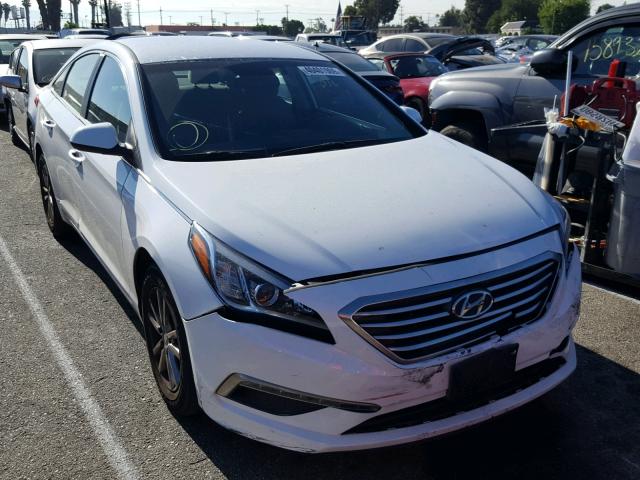 5NPE24AF4FH134516 - 2015 HYUNDAI SONATA SE WHITE photo 1