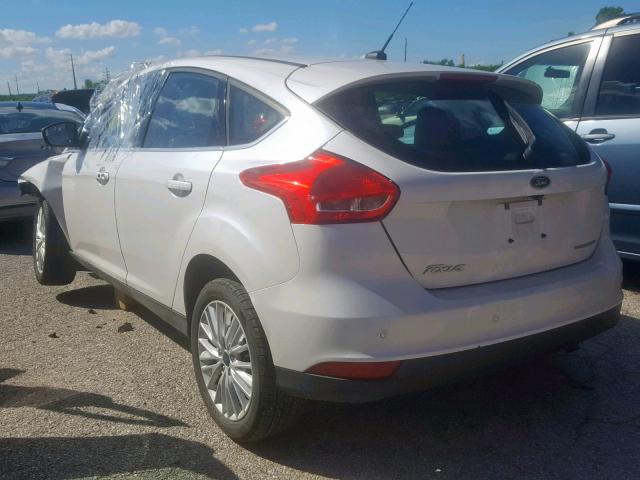 1FADP3N22GL321335 - 2016 FORD FOCUS TITA WHITE photo 3