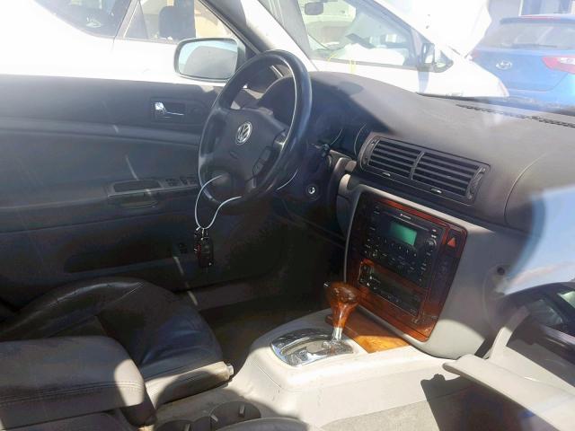 WVWRH63B82P180242 - 2002 VOLKSWAGEN PASSAT GLX 绿色 照片 5