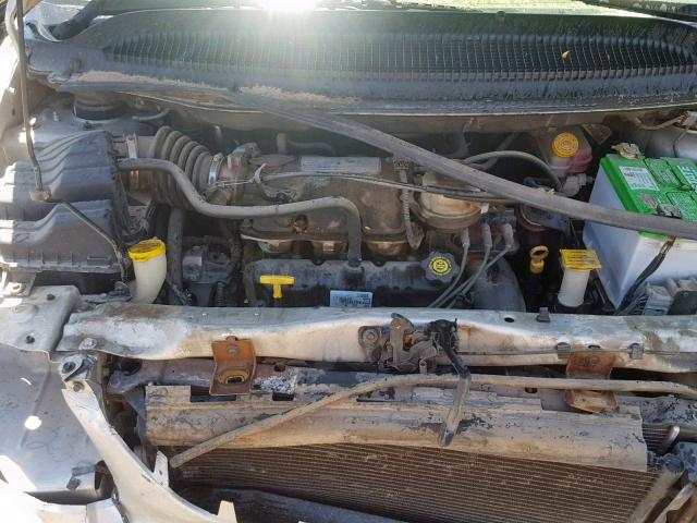 2C8GP64L92R714461 - 2002 CHRYSLER TOWN & COU SILVER photo 7