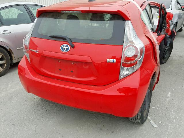 JTDKDTB38E1076766 - 2014 TOYOTA PRIUS C RED photo 4