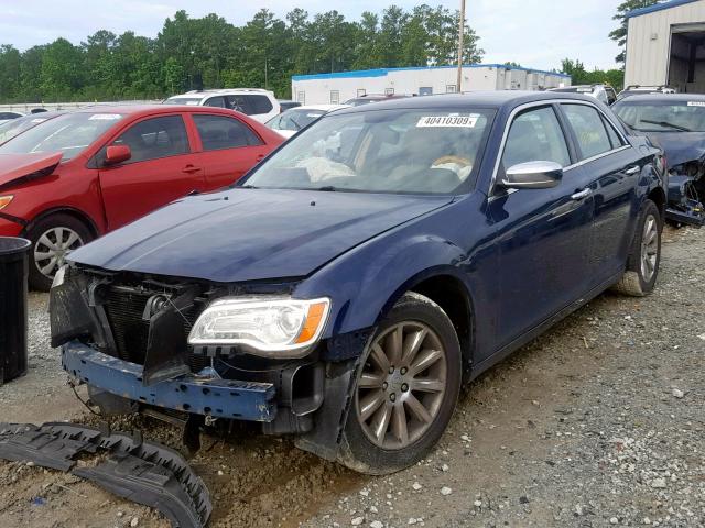 2C3CCAET7DH661785 - 2013 CHRYSLER 300C BLUE photo 2