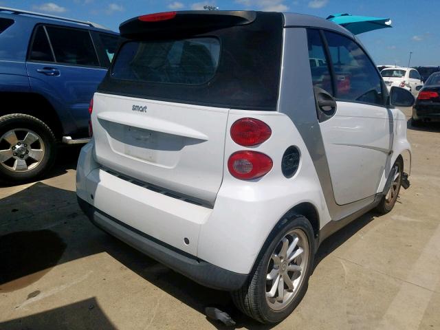 WMEEK31X78K125317 - 2008 SMART FORTWO PAS 白色 照片 4