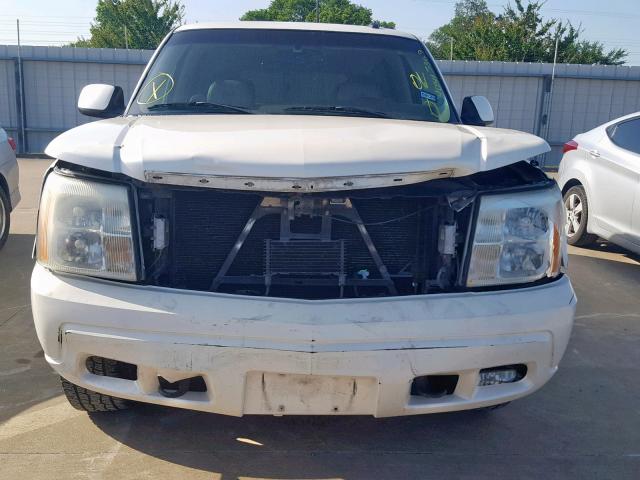 1GYEC63TX3R315582 - 2003 CADILLAC ESCALADE L CREAM photo 9