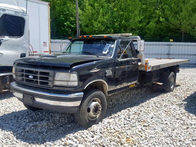 2FDLF47G6JCA15565 - 1988 FORD F SUPER DU BLACK photo 2