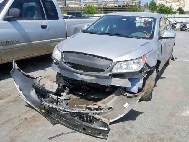 1G4GD5EG7AF240386 - 2010 BUICK LACROSSE C SILVER photo 2