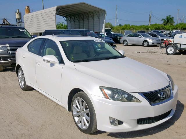 JTHCK262X95034277 - 2009 LEXUS IS 250 WHITE photo 1