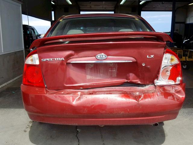 KNAFE121755161959 - 2005 KIA NEW SPECTR RED photo 9