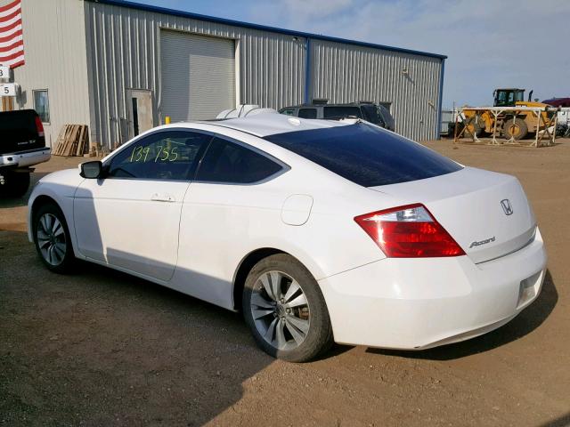 1HGCS12838A029435 - 2008 HONDA ACCORD EXL WHITE photo 3