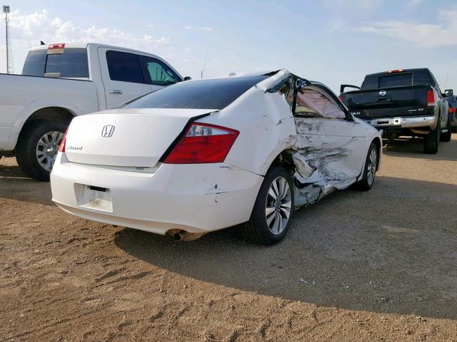 1HGCS12838A029435 - 2008 HONDA ACCORD EXL WHITE photo 4