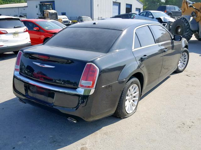 2C3CCAAG1DH557883 - 2013 CHRYSLER 300 BLACK photo 4