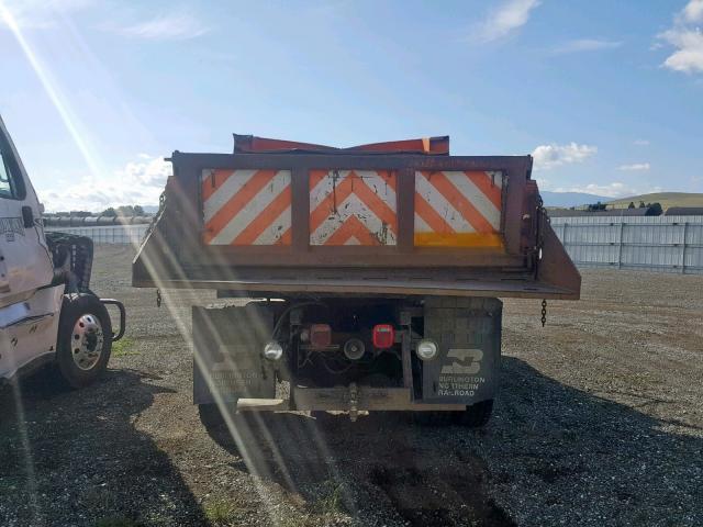 1FDXK84A9NVA27519 - 1992 FORD F800 F ORANGE photo 6