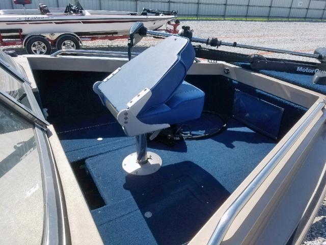 4APKB1718X1000061 - 2009 LUND BOAT TWO TONE photo 9