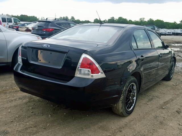 3FAHP06Z98R221747 - 2008 FORD FUSION S BLACK photo 4