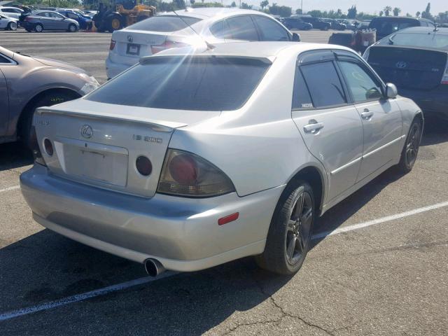 JTHBD192330073969 - 2003 LEXUS IS 300 GRAY photo 4