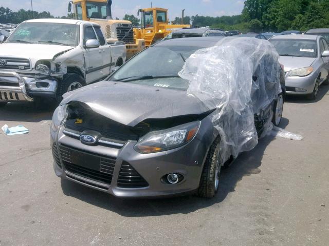 1FADP3N24DL204867 - 2013 FORD FOCUS TITA GRAY photo 2