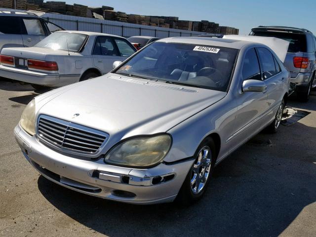 WDBNG70JX1A194162 - 2001 MERCEDES-BENZ S 430 SILVER photo 2