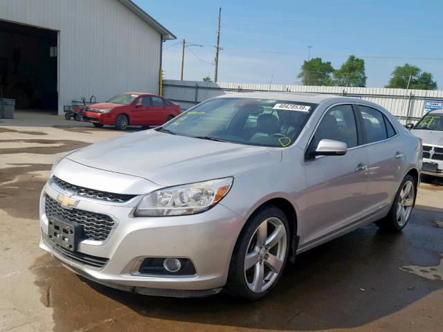1G11G5SXXFF108258 - 2015 CHEVROLET MALIBU LTZ 银色 照片 2
