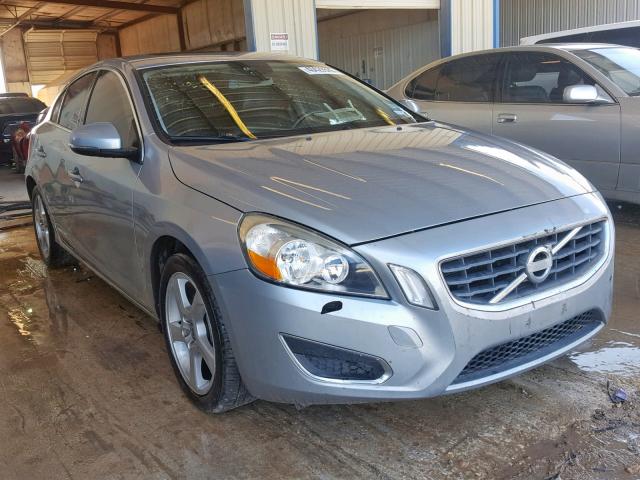 YV1612FS6D1226727 - 2013 VOLVO S60 T5 SILVER photo 1