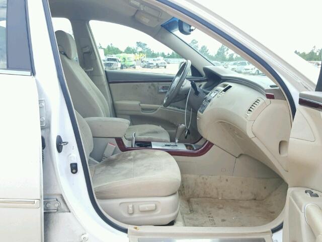 KMHFC46D77A181973 - 2007 HYUNDAI AZERA GLS WHITE photo 5