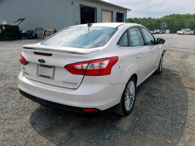 1FADP3J21EL425219 - 2014 FORD FOCUS TITA WHITE photo 4