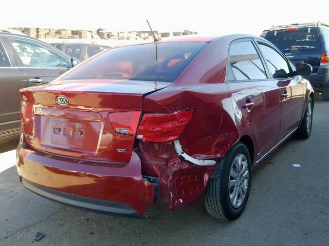 KNAFU4A2XB5403721 - 2011 KIA FORTE EX RED photo 4