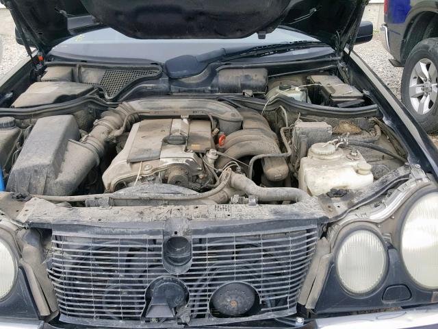 WDBJF55F8VA353826 - 1997 MERCEDES-BENZ E 320 BLACK photo 7