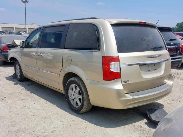 2A4RR5DG2BR607604 - 2011 CHRYSLER TOWN & COU GOLD photo 3