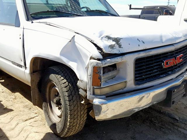 1GDGC24J7TE537486 - 1996 GMC SIERRA C25 WHITE photo 9