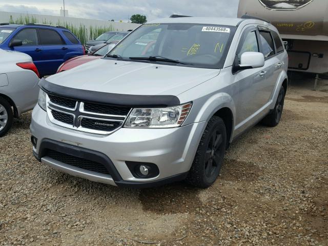 3D4PH1FG2BT562525 - 2011 DODGE JOURNEY MA SILVER photo 2