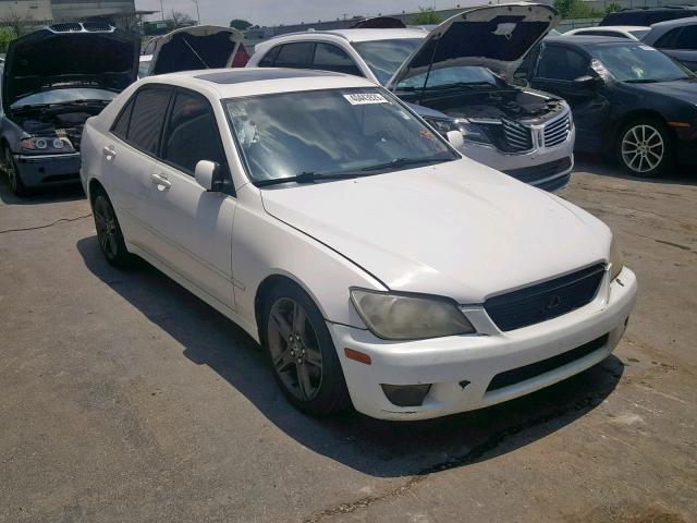 JTHBD182610014719 - 2001 LEXUS IS WHITE photo 1