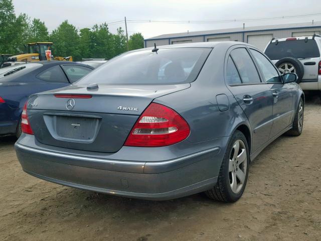 WDBUF83J85X172518 - 2005 MERCEDES-BENZ E 500 4MAT BLUE photo 4