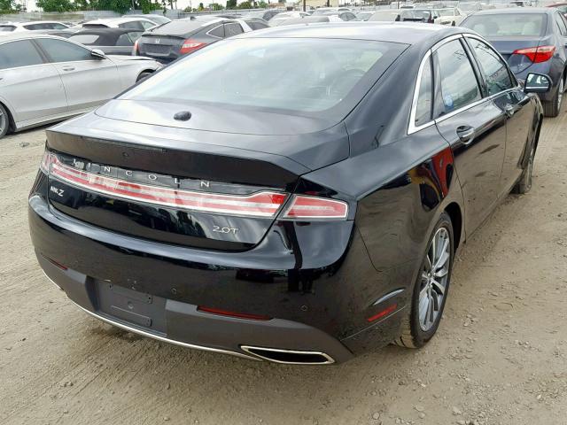 3LN6L5A92JR609423 - 2018 LINCOLN MKZ PREMIE BLACK photo 4