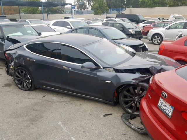 5YJSA1E21HF205491 - 2017 TESLA MODEL S GRAY photo 1