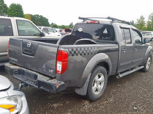 1N6AD09U07C413623 - 2007 NISSAN FRONTIER C GRAY photo 4