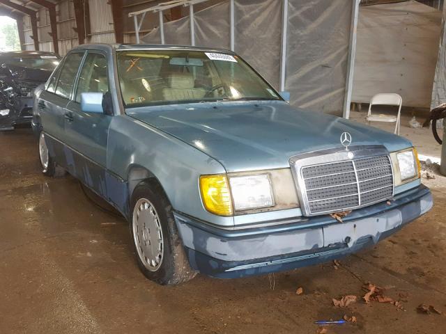 WDBEA28EXPB991705 - 1993 MERCEDES-BENZ 300 E 2.8 GREEN photo 1