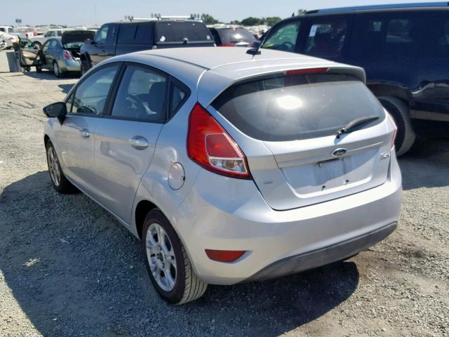 3FADP4EJ8FM186999 - 2015 FORD FIESTA SE SILVER photo 3