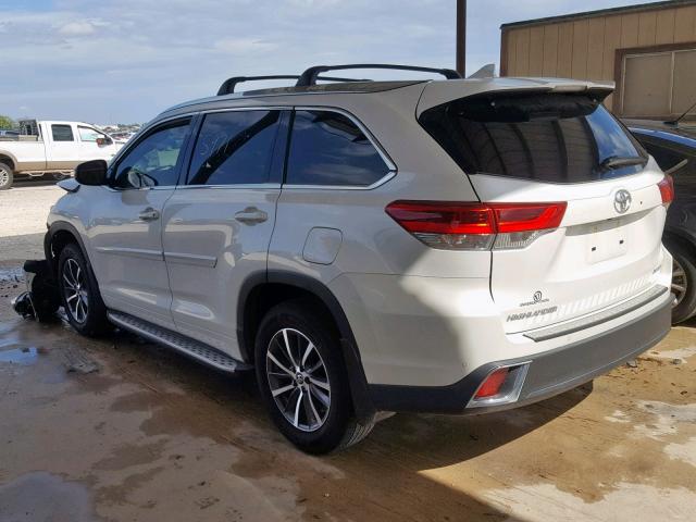 5TDYZRFH9JS286522 - 2018 TOYOTA HIGHLANDER WHITE photo 3