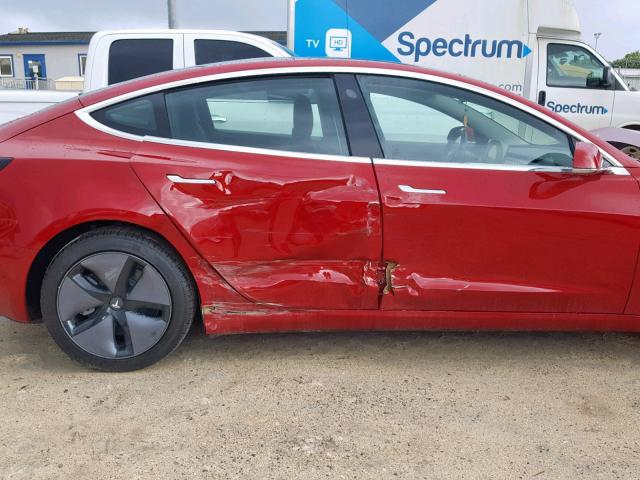 5YJ3E1EA1KF308434 - 2019 TESLA MODEL 3 RED photo 9