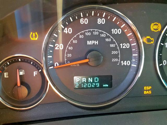 1J8HH48K66C106879 - 2006 JEEP COMMANDER BROWN photo 8