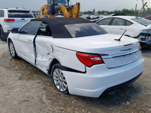 1C3BCBEB3DN526920 - 2013 CHRYSLER 200 TOURIN WHITE photo 3